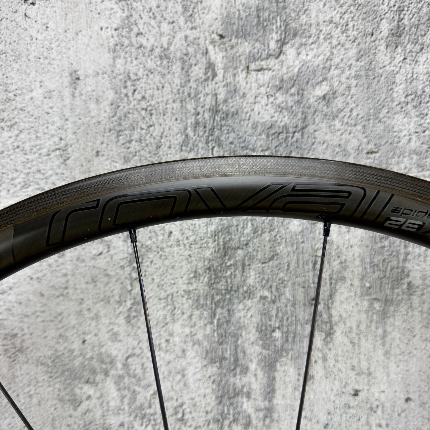 Roval CLX 32 Rapide Carbon Tubeless Front Wheel 700c Rim Brake Ceramicspeed 562g