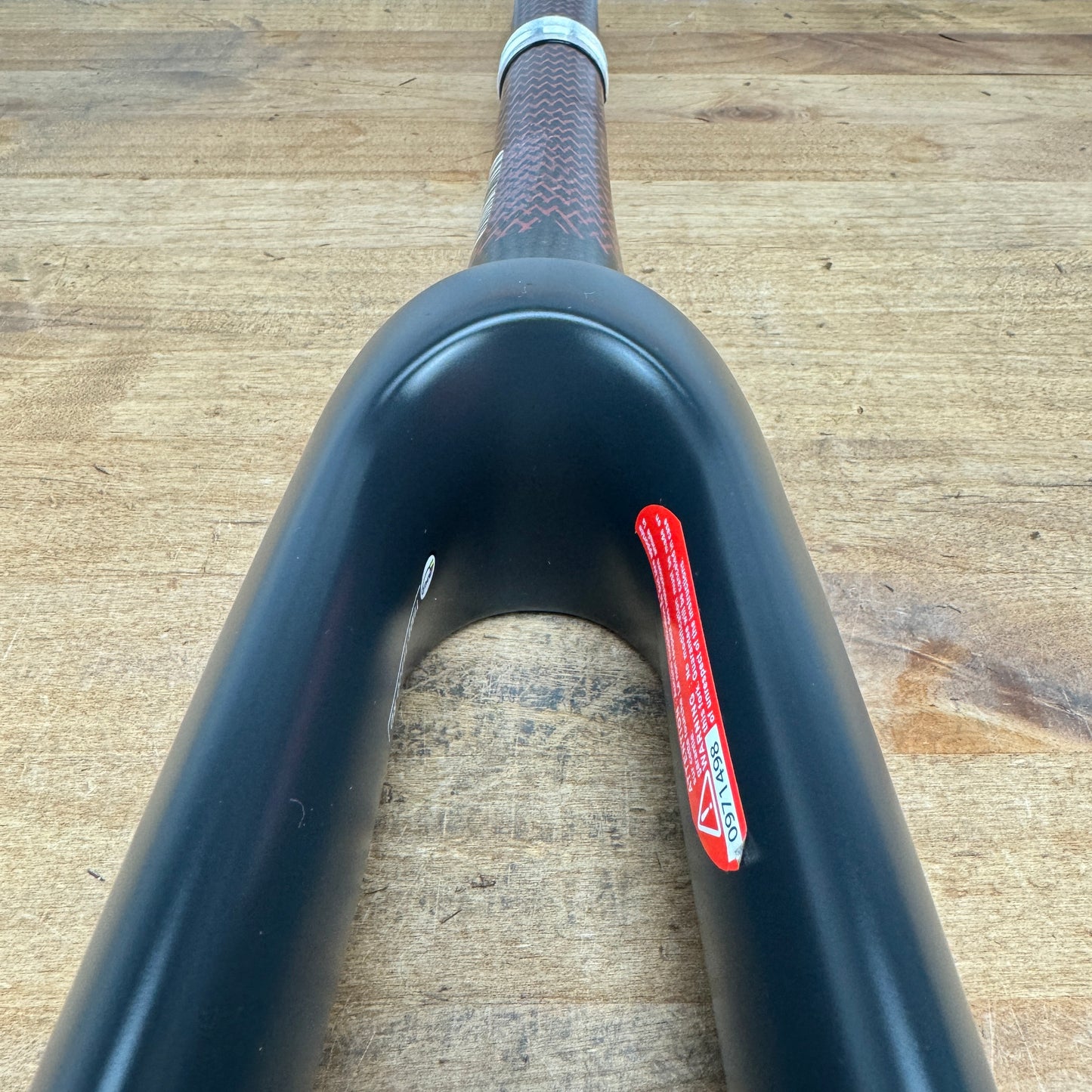 Mint! Time Scylon Noir AKTIV Disc Brake Black Carbon Fork off Medium Size Frame 595g