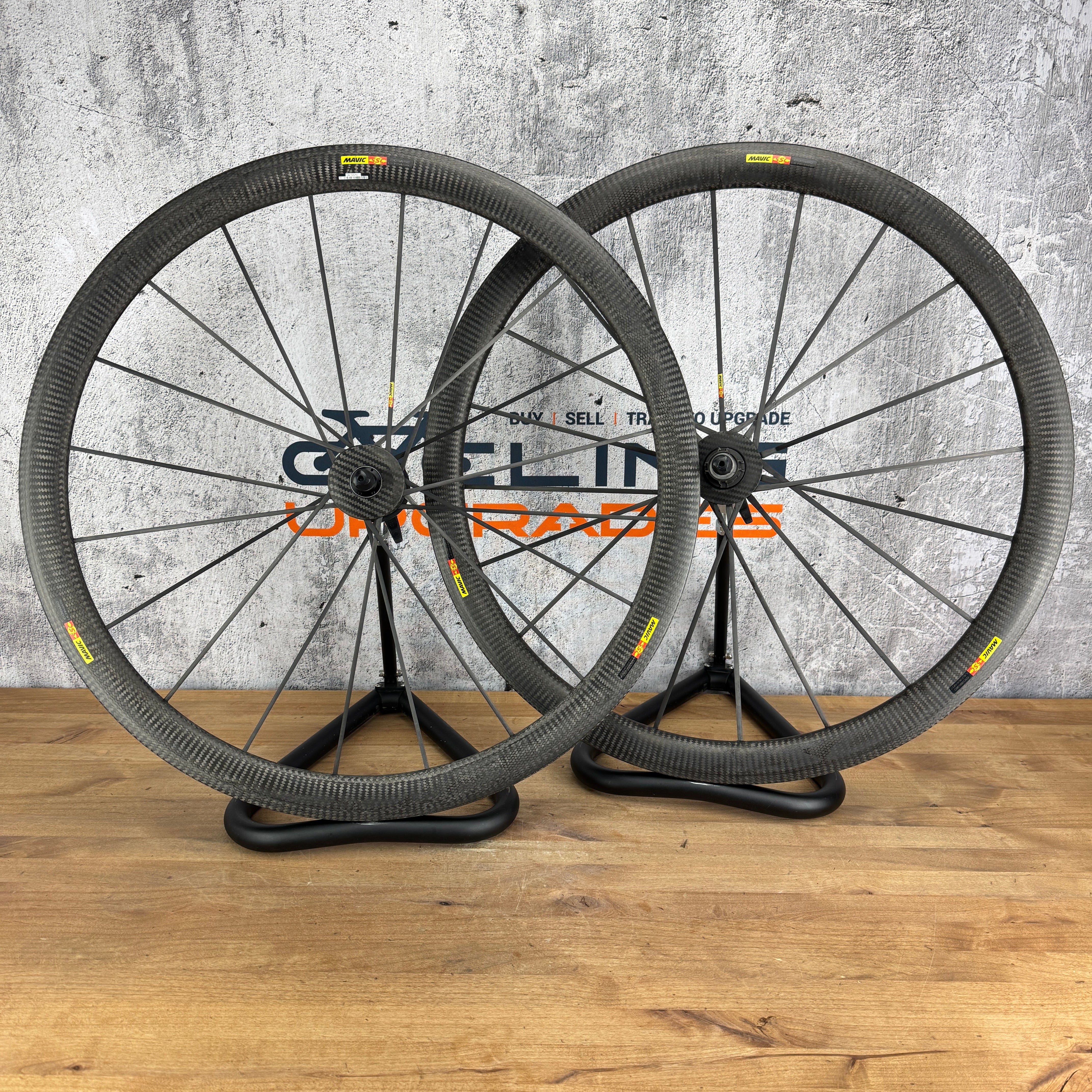 Mavic Cosmic Carbone SSC チューブラータイヤ Mavic Cosmic Carbone SSC チューブラータイヤ MAVIC COSMIC