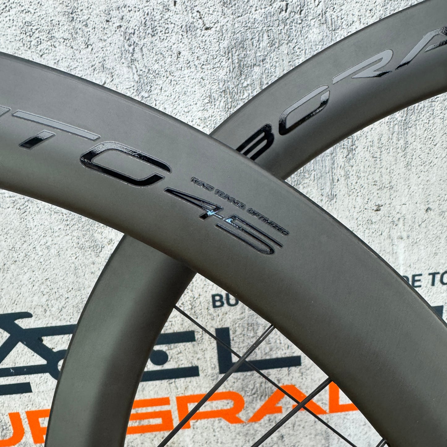 New! Campagnolo Bora Ultra WTO 45 C23 Carbon Tubeless Disc Wheelset 700c