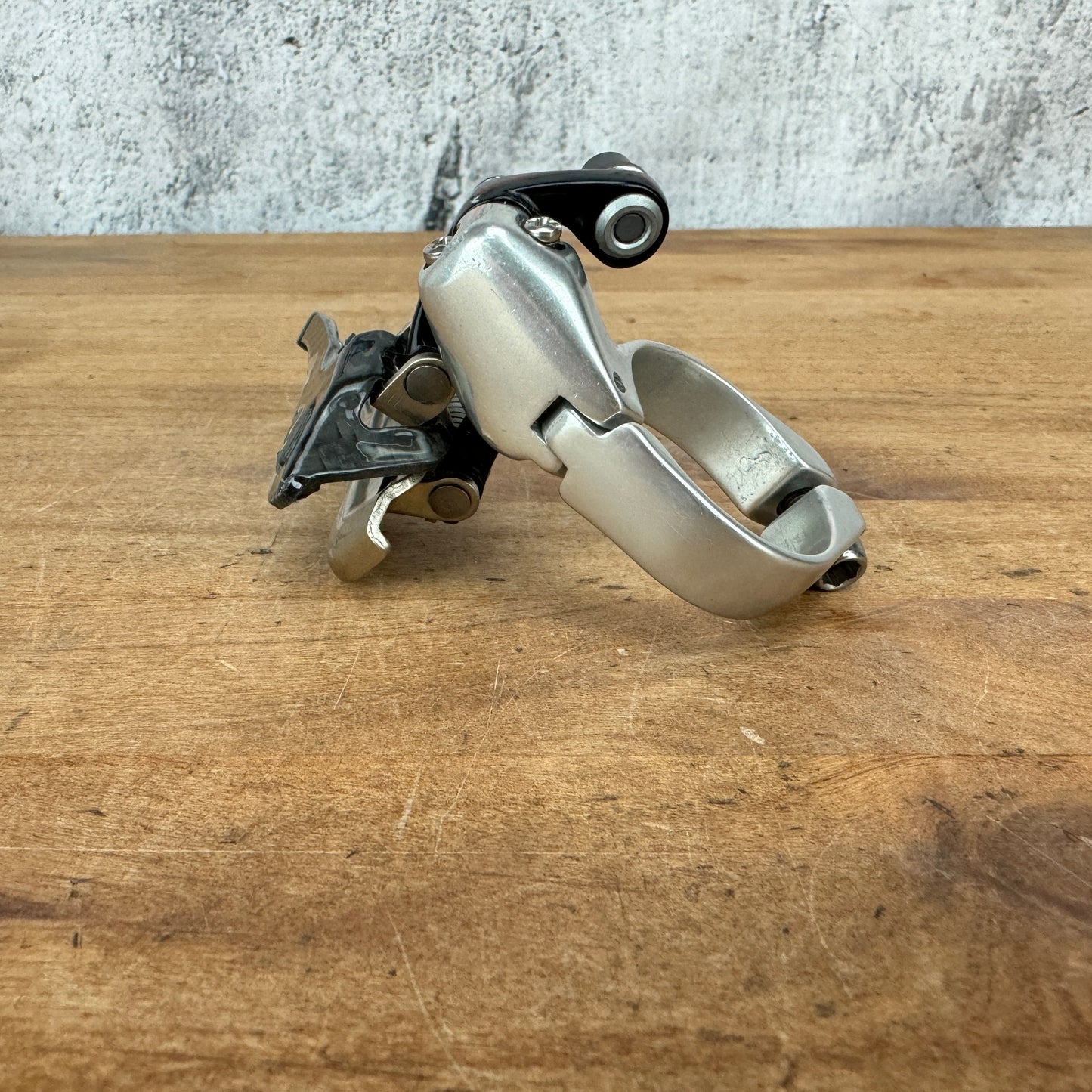 Campagnolo Record 10 Clamp-On 35mm Mechanical 10-Speed Front Derailleur