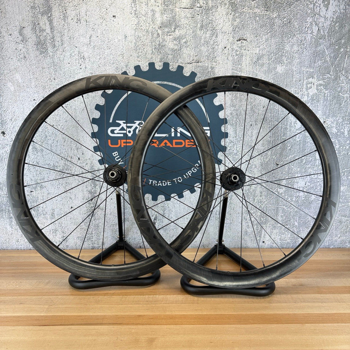 Low Mile! Chris King ARD 44 R45D Hubs Centerlock Carbon Bike Wheelset 700c 1550g