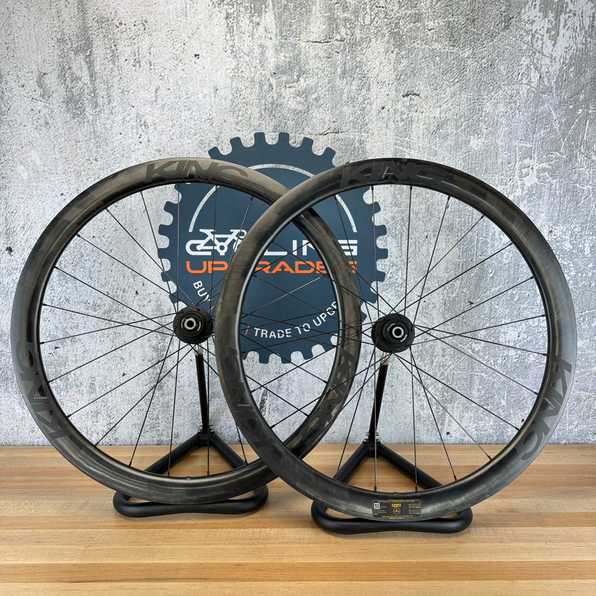 Low Mile! Chris King ARD 44 R45D Hubs Centerlock Carbon Bike Wheelset 700c 1550g