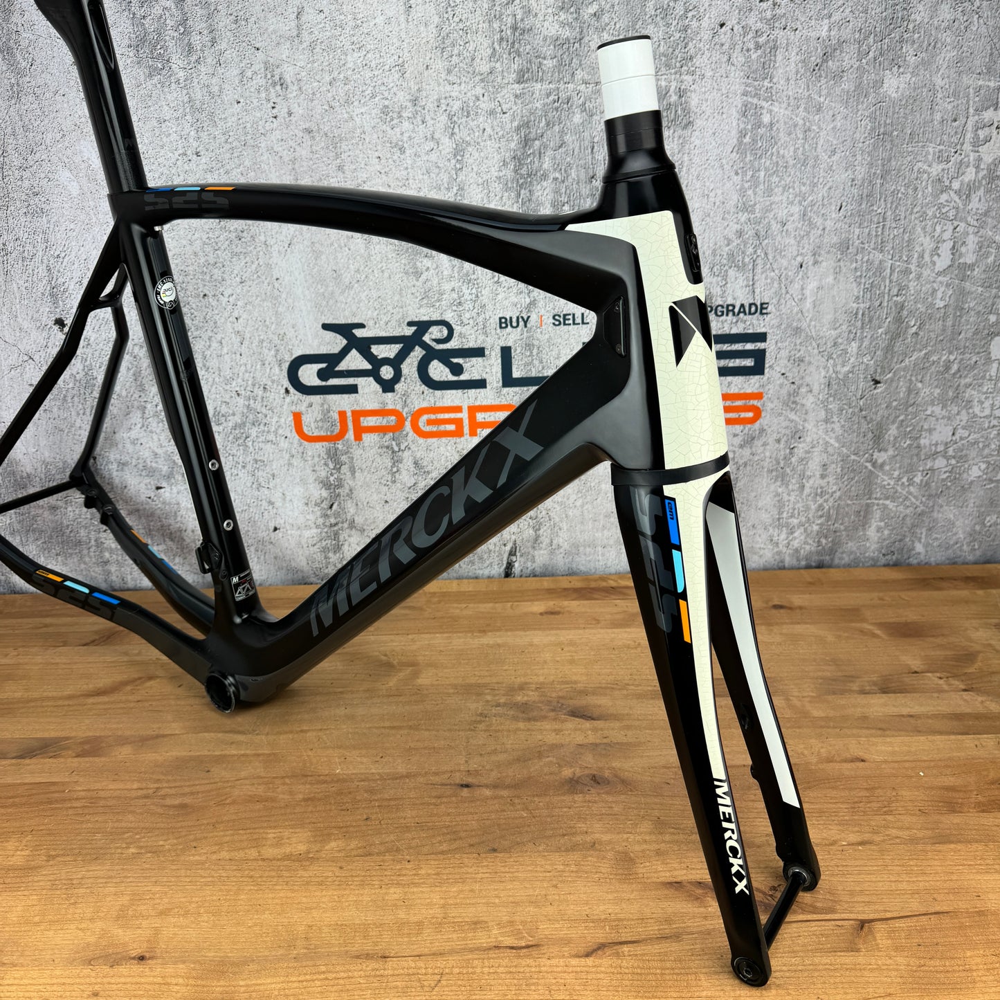 2017 Eddy Merckx EM525 Endurance Medium Carbon Disc Brake Frameset 700c 2041g