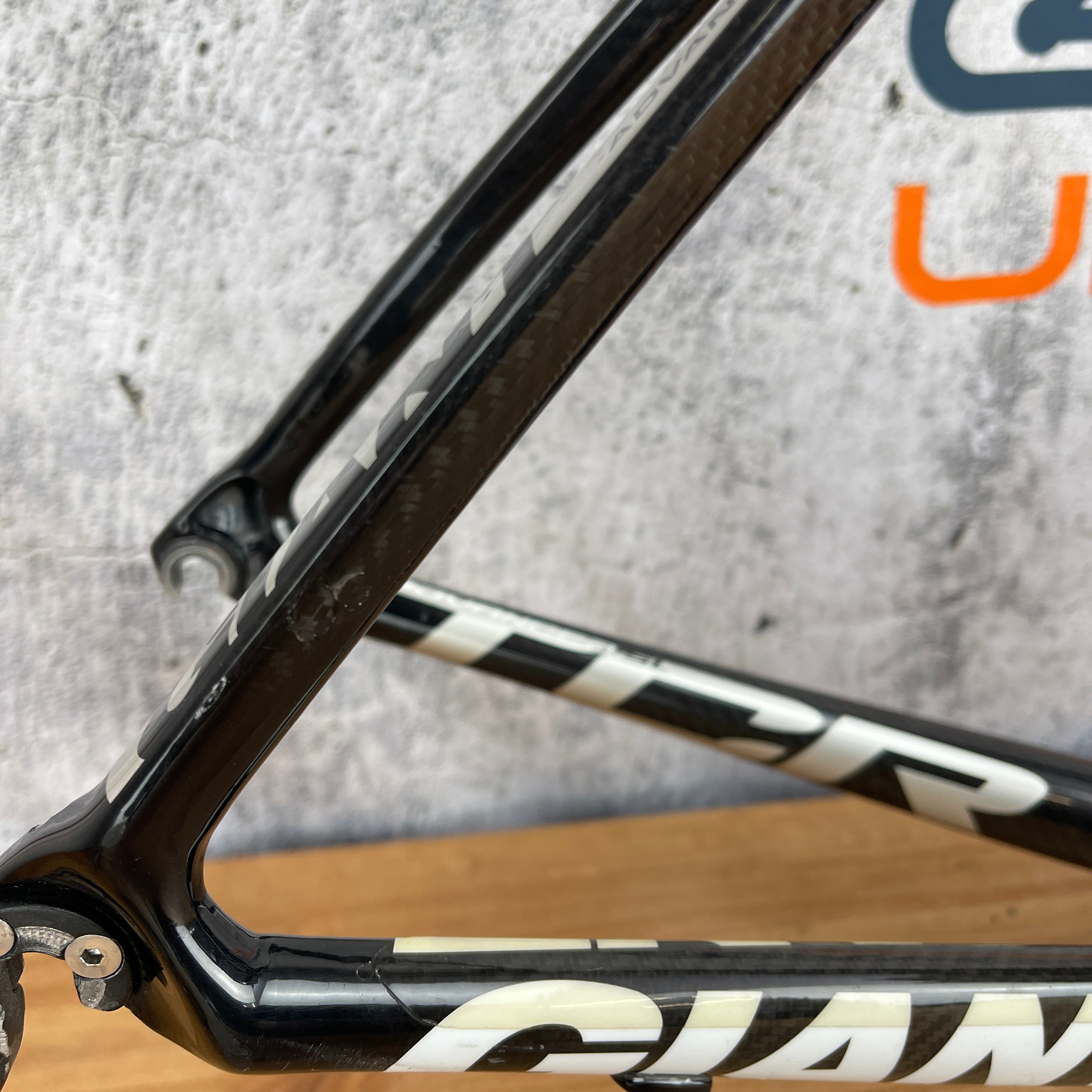 2010 Giant TCR Advanced SL Medium 55.5cm Rim Brake Carbon Frameset