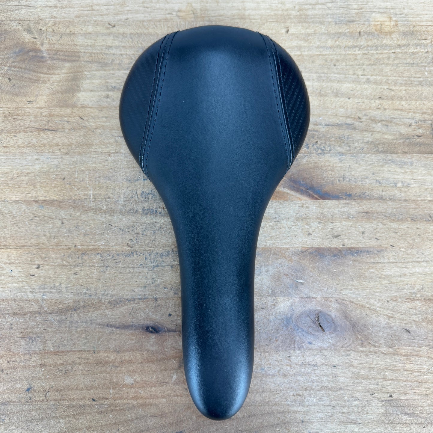 Ridden Once! MCFK Padded 7x9mm Oval Carbon Rails 140mm Saddle 106g