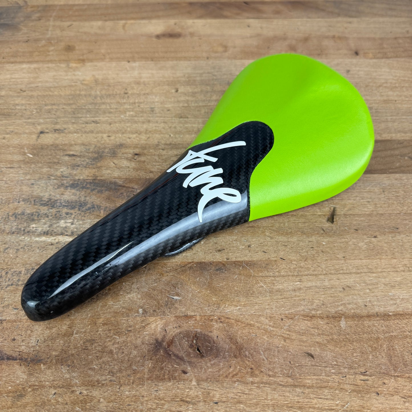 Tune Komm Vor 7x9mm Carbon Rails 130mm Bike Saddle 95g