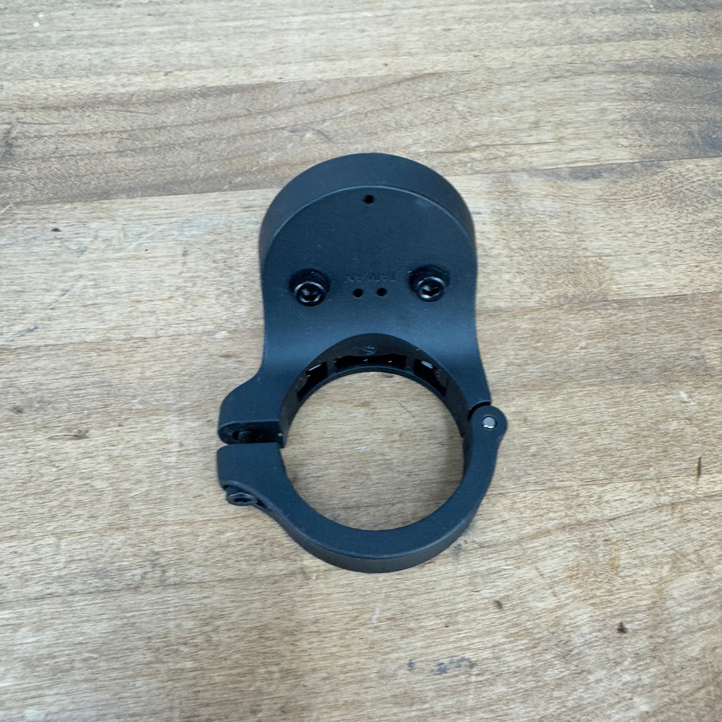 Garmin Angled 26mm Clamp Bike Computer Mount 22g