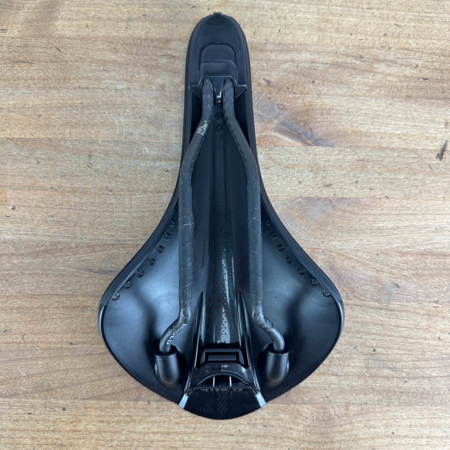 Low Mile! Fizik Aliante R1 Versus EVO Large 152mm Carbon Rails Bike Saddle 198g