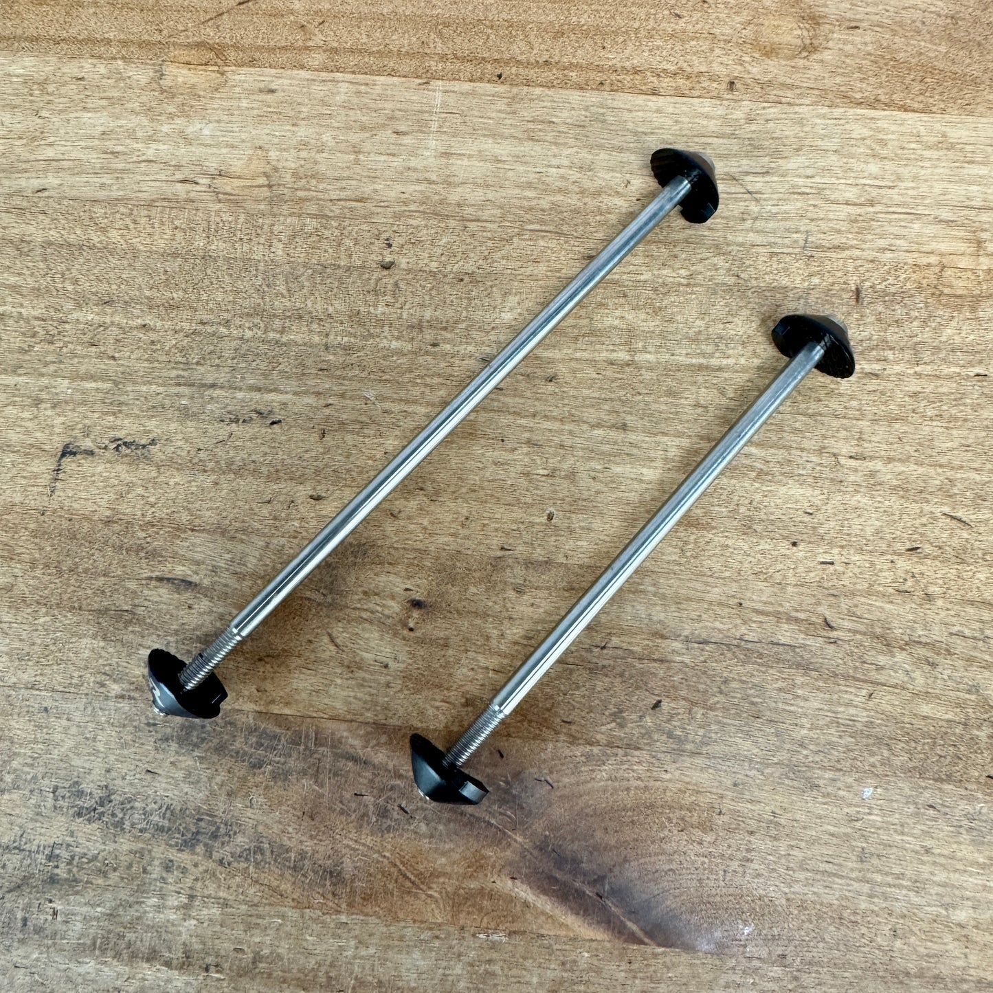 Pair Tririg Styx Aero 100mm/130mm Bike Skewers 41g
