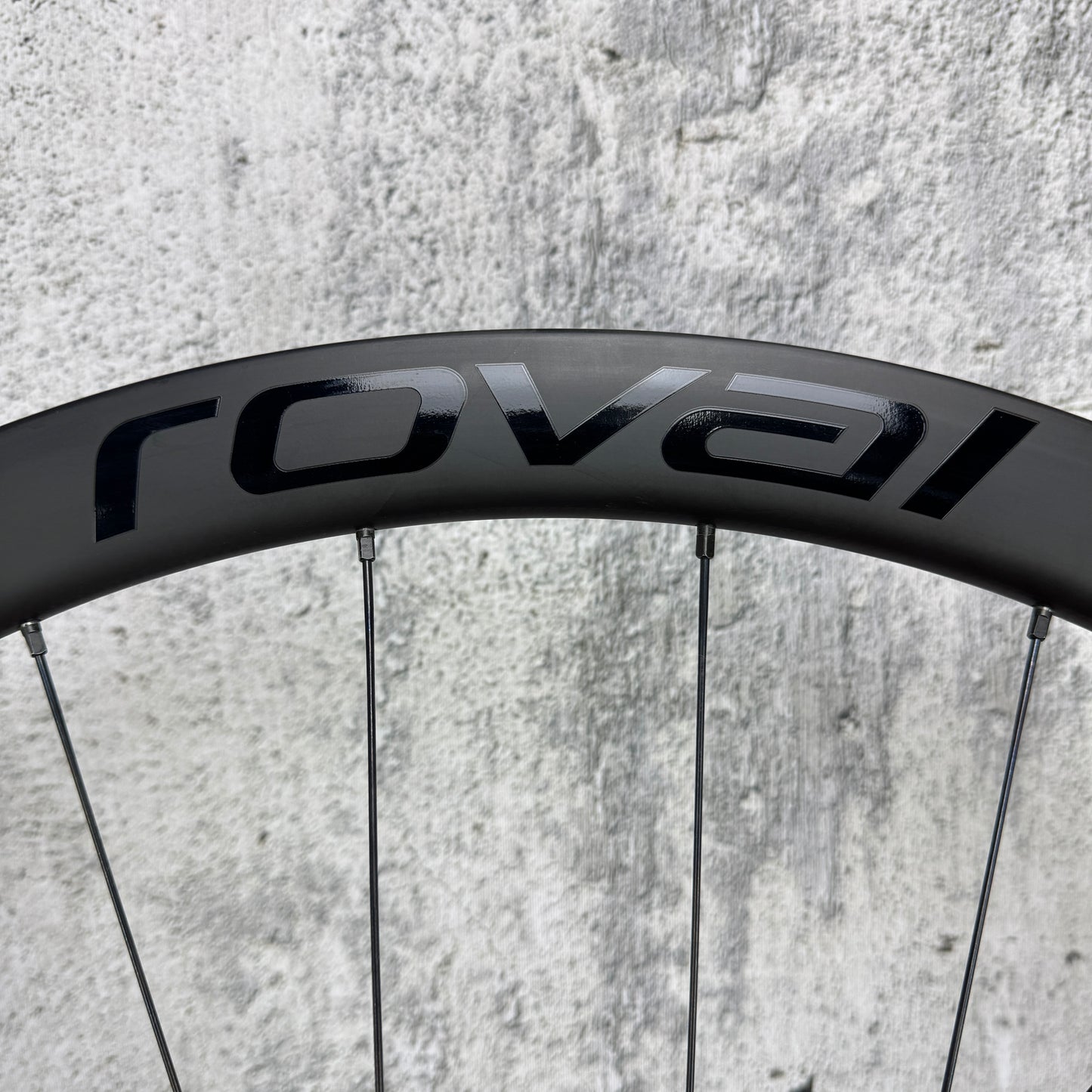 Low Mile! Roval C38 Carbon Disc Tubeless DT Swiss 350 Gravel Wheelset 700c 1549g