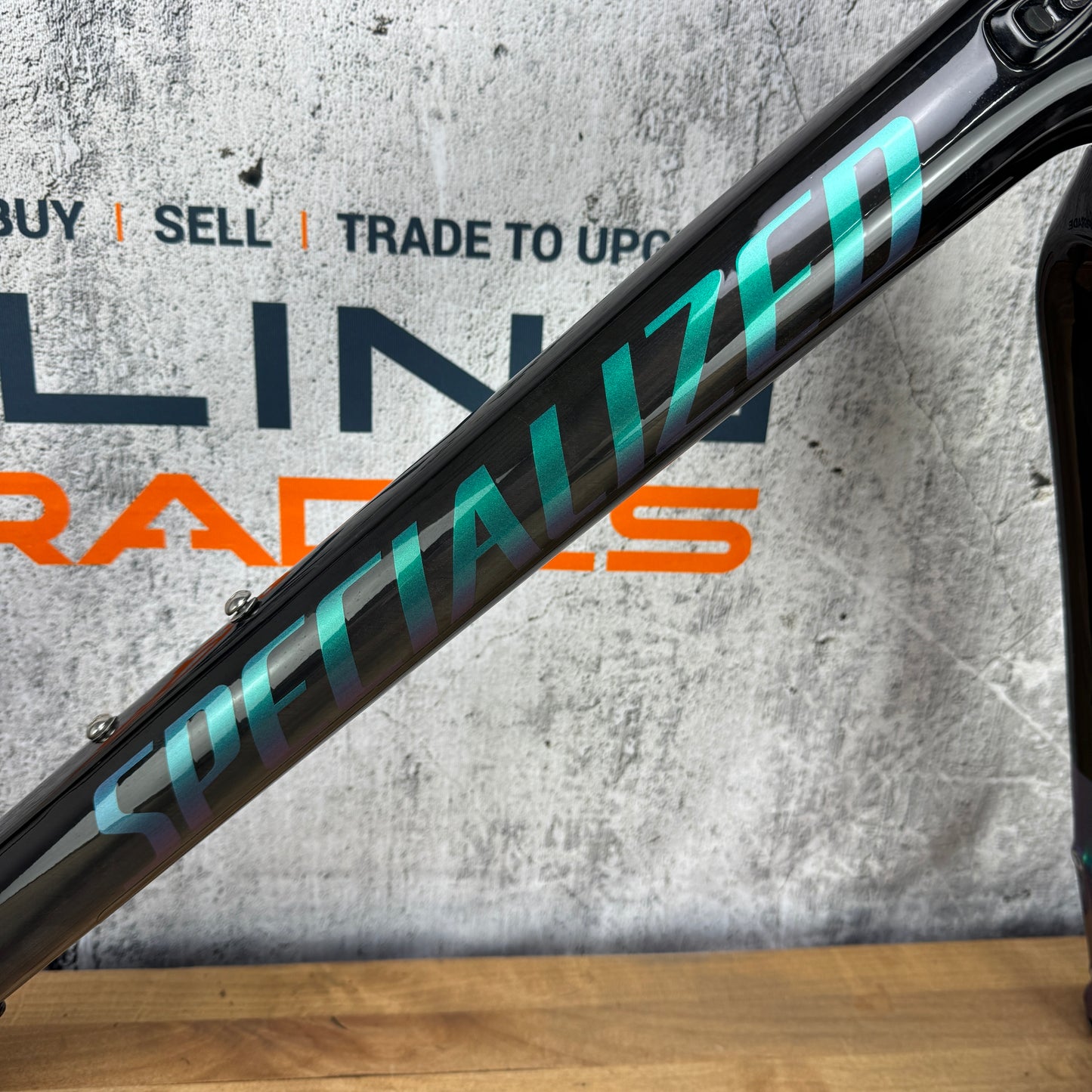 Low Mile! 2019 Specialized Diverge 54cm 9R Carbon Disc Frameset Future Shock 1.0