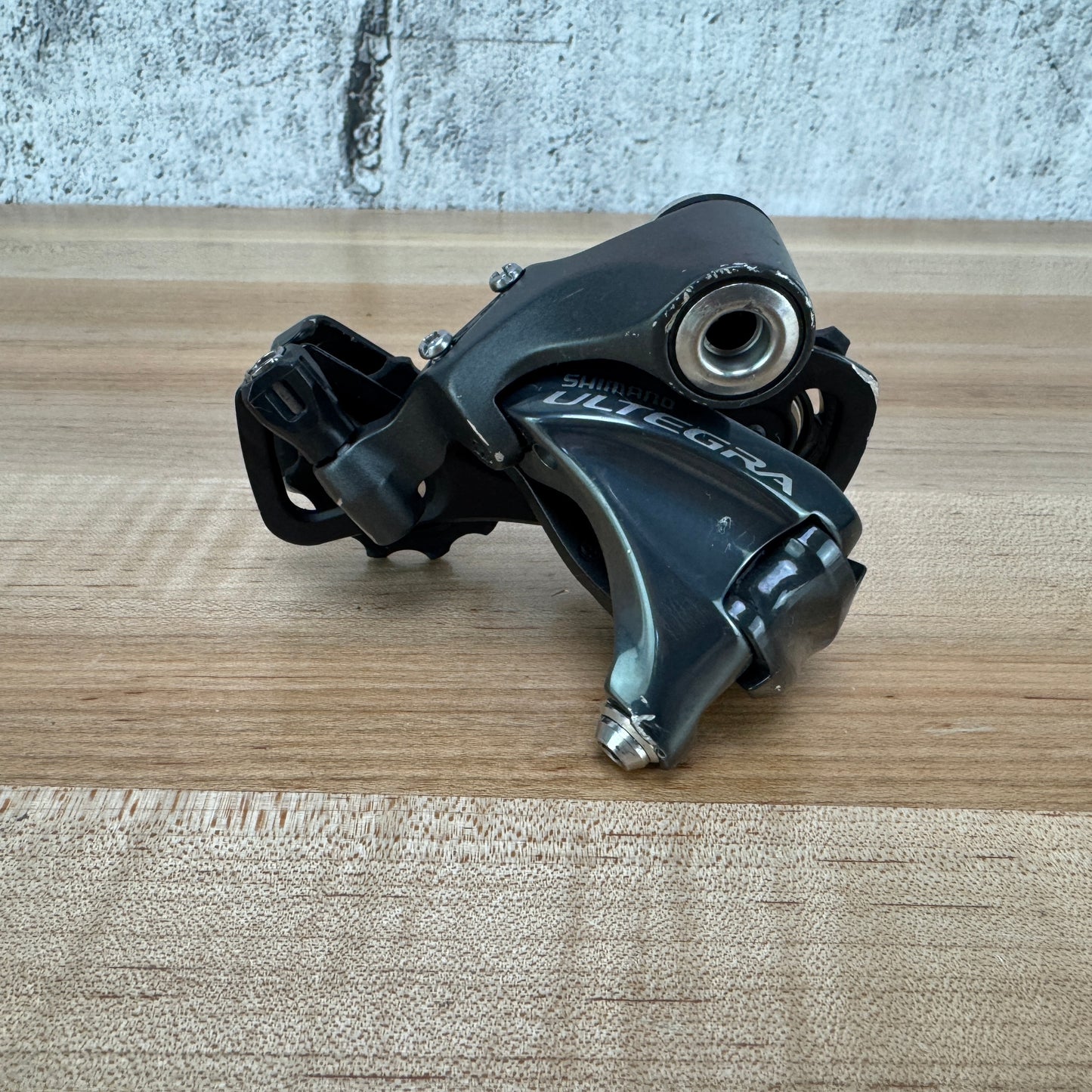 Shimano Ultegra RD-6800-SS 11-Speed Mechanical Bike Rear Derailleur 197g