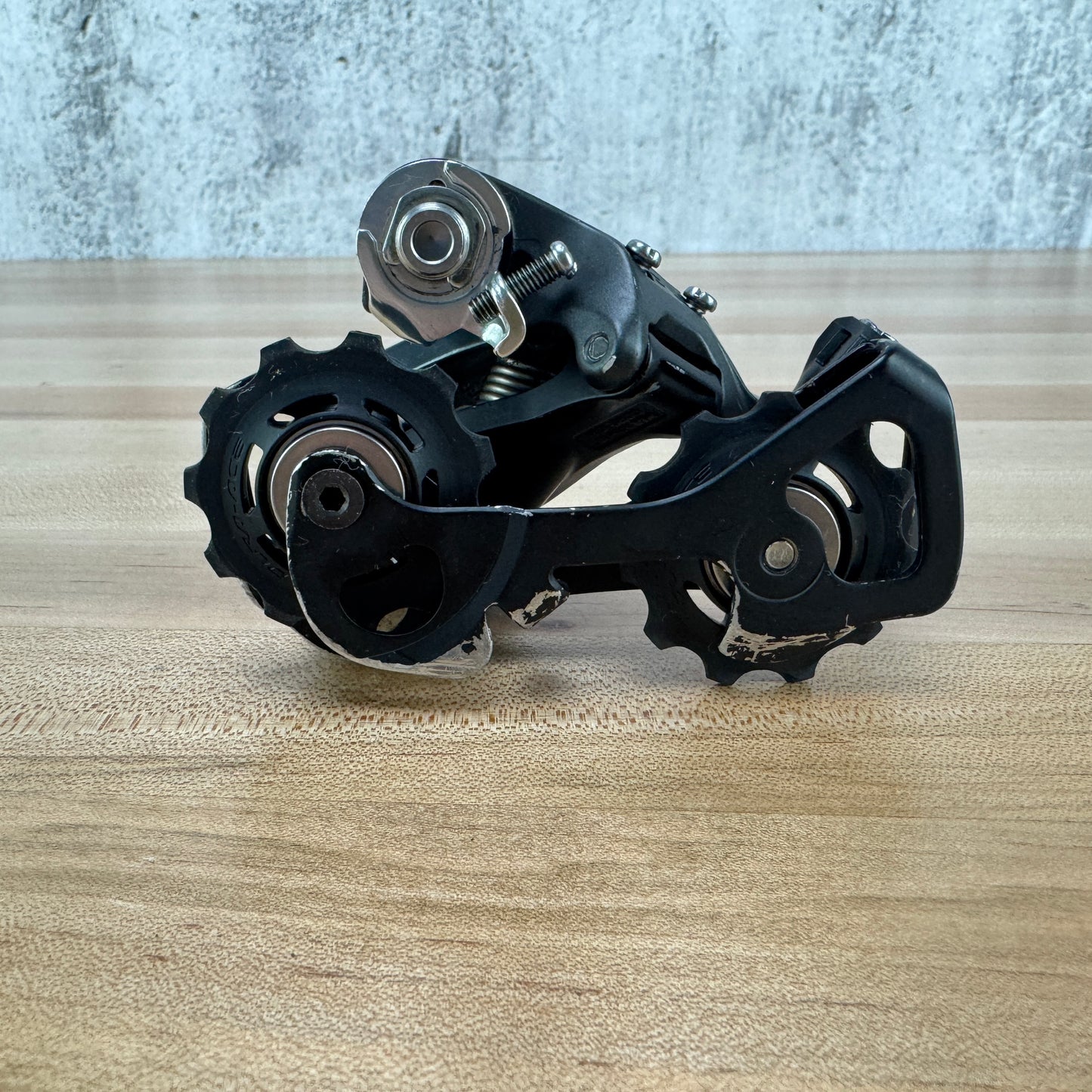 Shimano Ultegra RD-6800-SS 11-Speed Mechanical Bike Rear Derailleur 197g