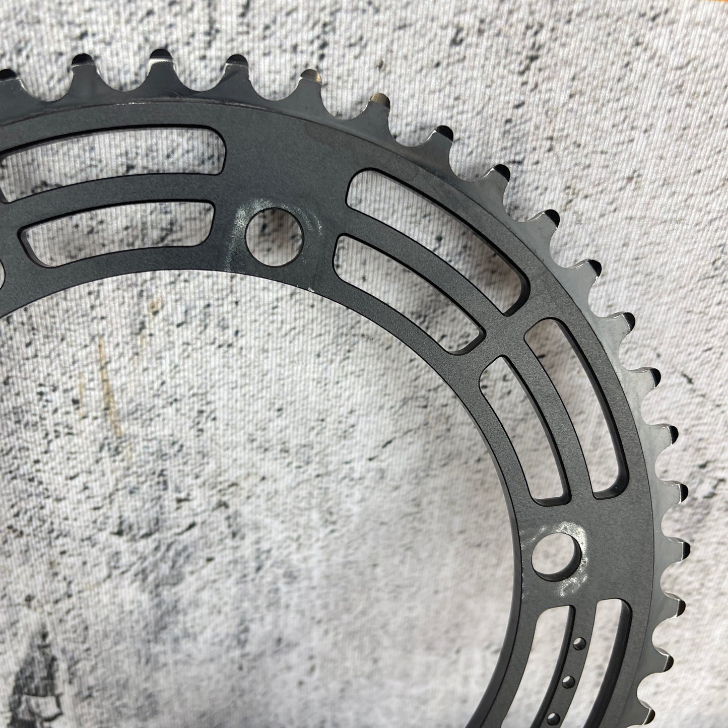 Alte Cycles Pista 49t 5-Bolt 144BCD Cycling Single Track Fixed Gear Chainring