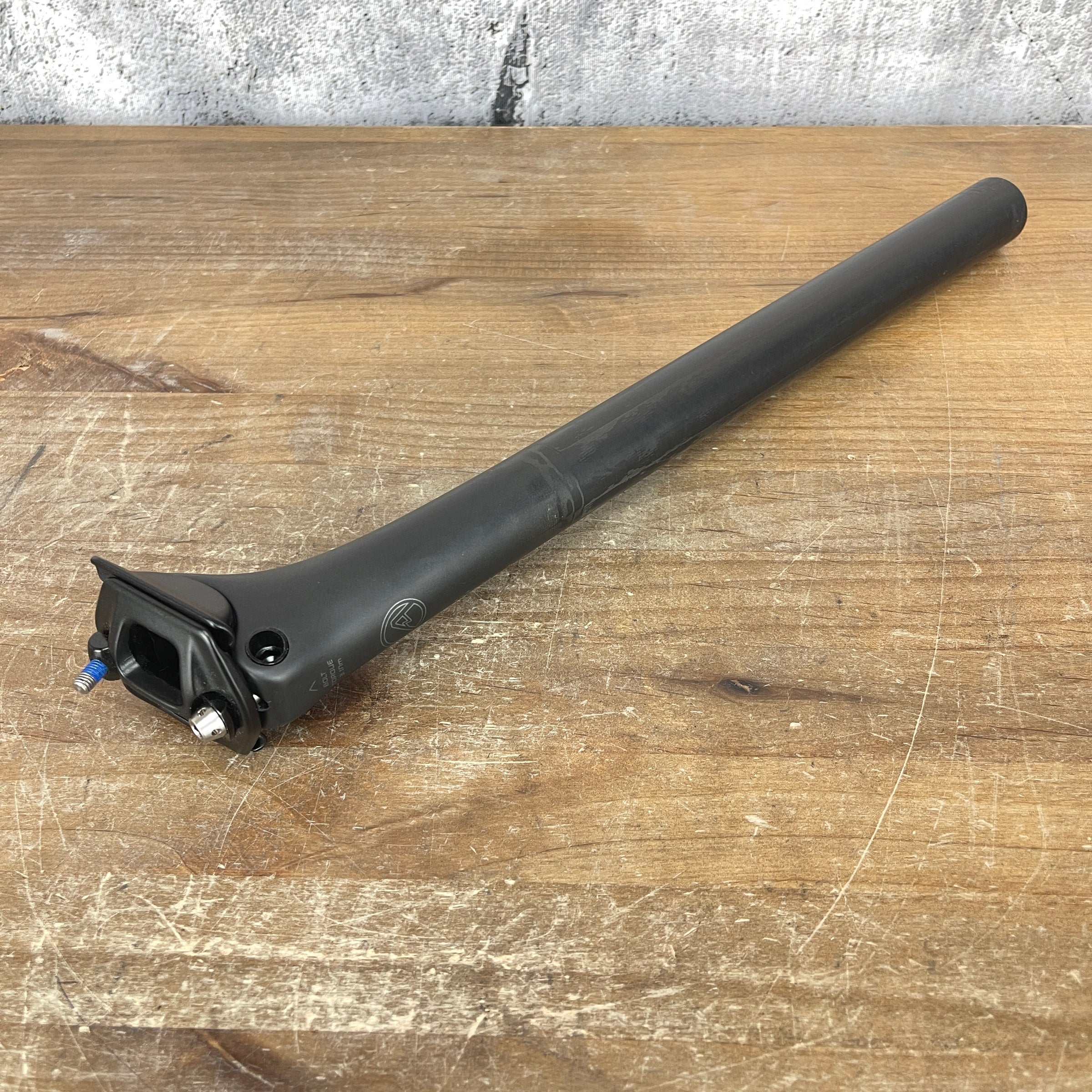 Rovalアルピニスト　シートポスト　300mm Roval Alpinist カーボンシートポスト 27.2mm 300mm ロヴァール