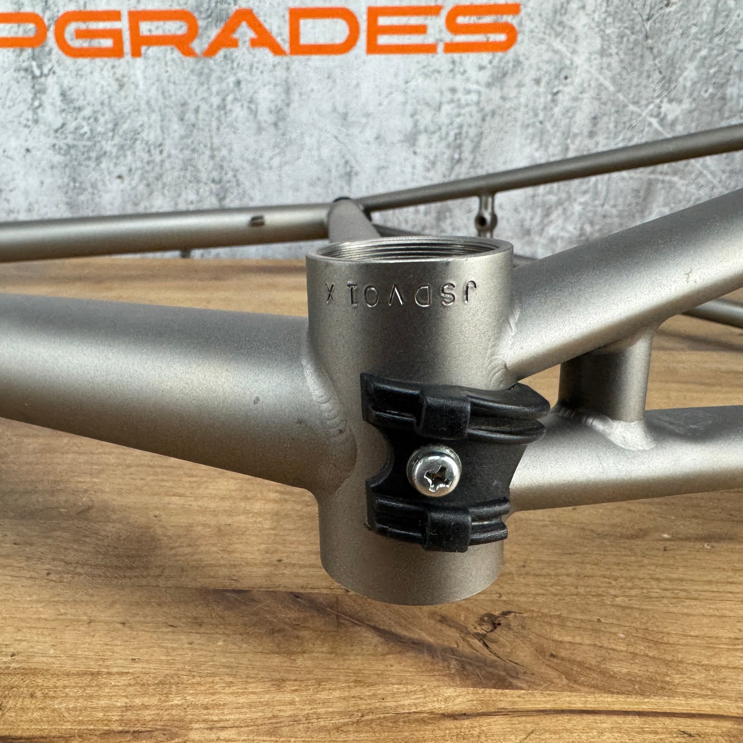 Low Mile! 2023 Dean El Vado 57.5cm Rim Brake Titanium Frameset 700c 2237g