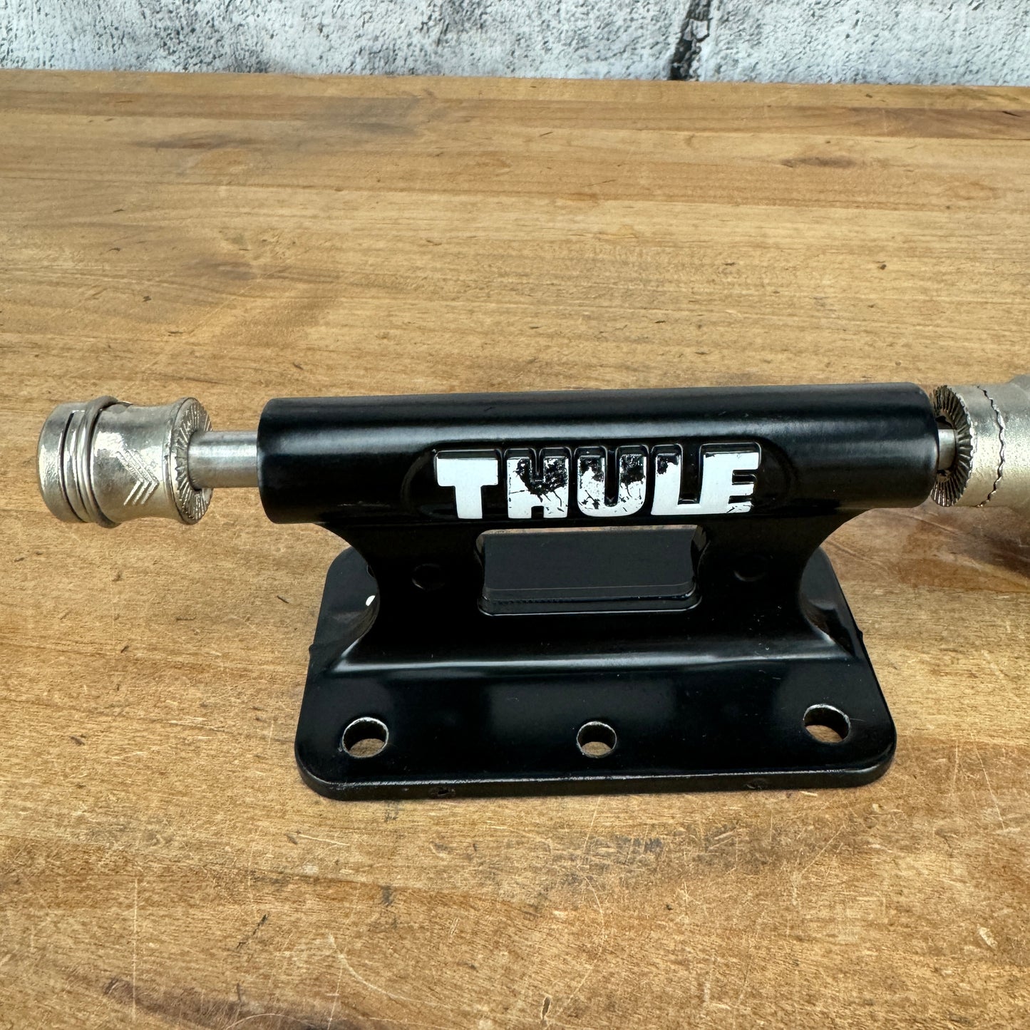 New! Thule BSA-821XT Low Rider Rim Brake Fork Mount Carrier Rack MSRP $70