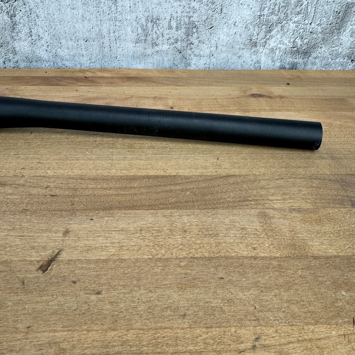 Truvativ Atmos Alloy 31.8mm 680mm 0 Degree Rise MTB Flat Handlebar 236g