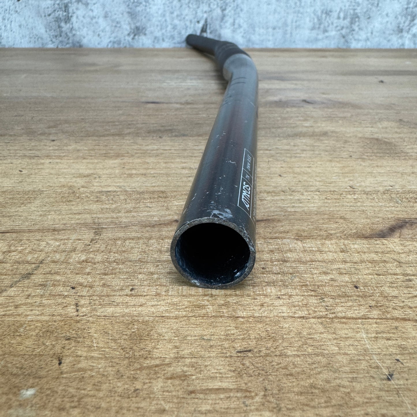 Truvativ Atmos Alloy 31.8mm 680mm 0 Degree Rise MTB Flat Handlebar 236g