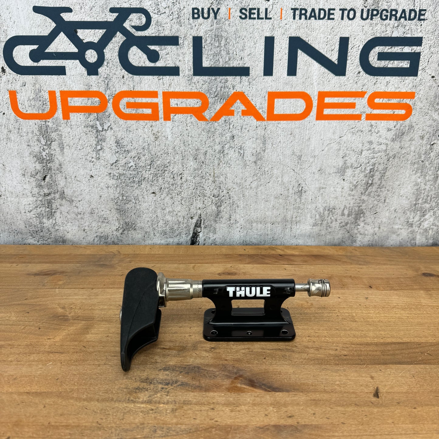New! Thule BSA-821XT Low Rider Rim Brake Fork Mount Carrier Rack MSRP $70