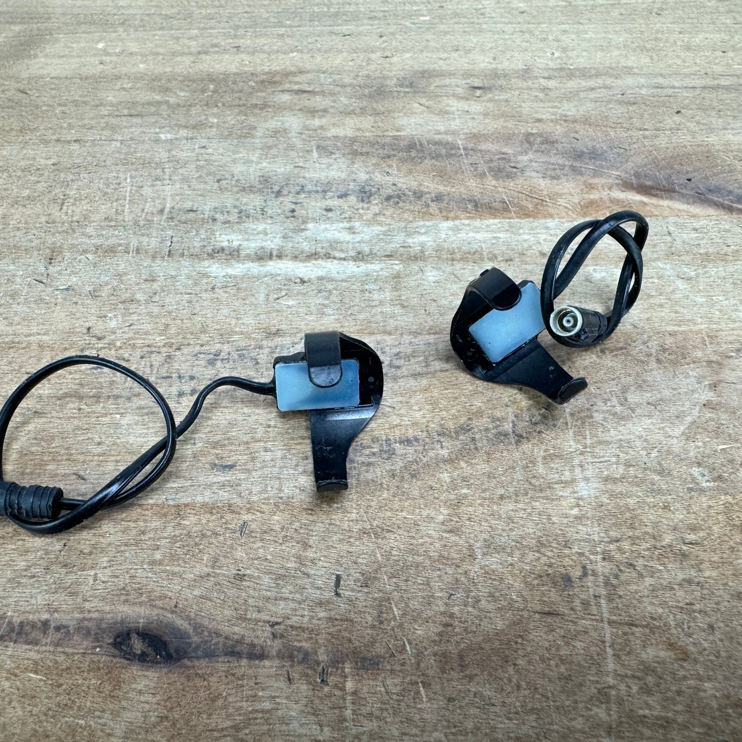 Shimano SW-R610 Di2 Electronic Remote Sprint Shifters Set