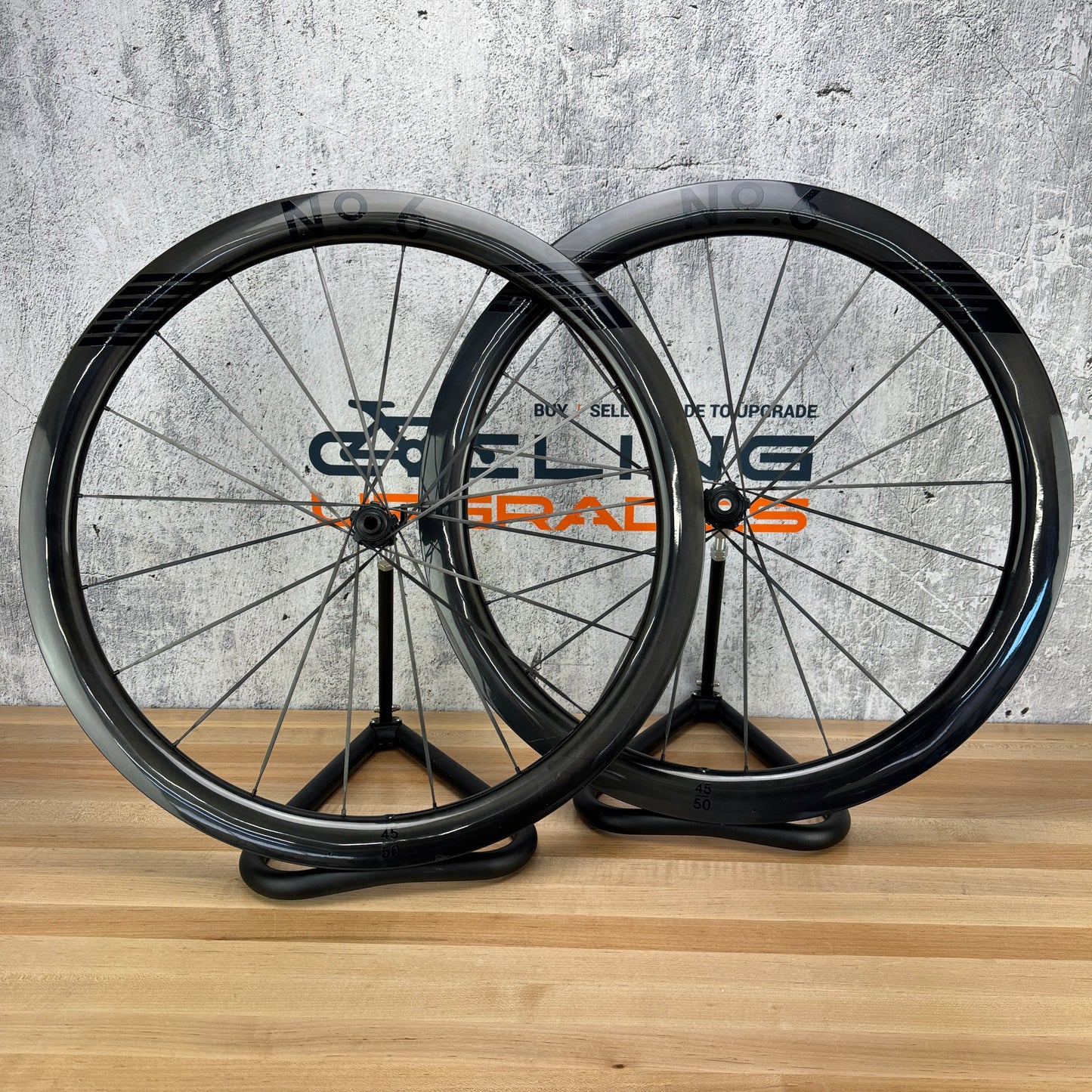 Low Mile! No. 6 45/50 Superlight All Round Carbon Tubeless Disc Wheelset 700c