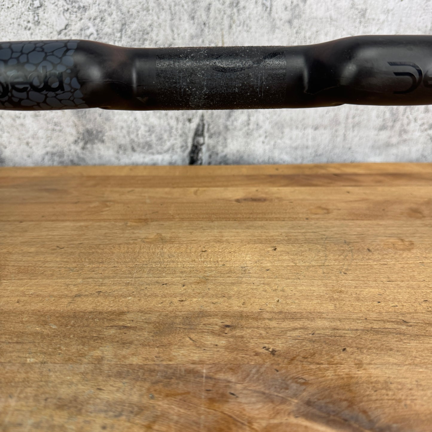 Deda Elementi Gera 44cm Carbon 31.8mm Round Drop Bar Bike Handlebar 226g