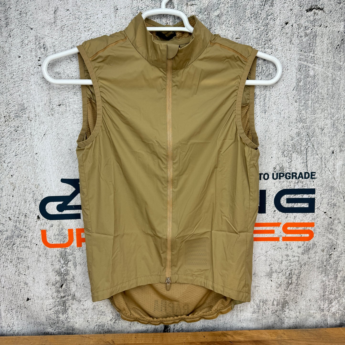 Worn Once! Rapha Pro Team Lightweight Gilet Men's Medium Khaki Cycling Vest