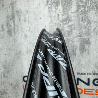 Ridden Once! Zipp Firecrest 404 ZR1 Carbon Tubeless Disc Wheelset 700c 1585g