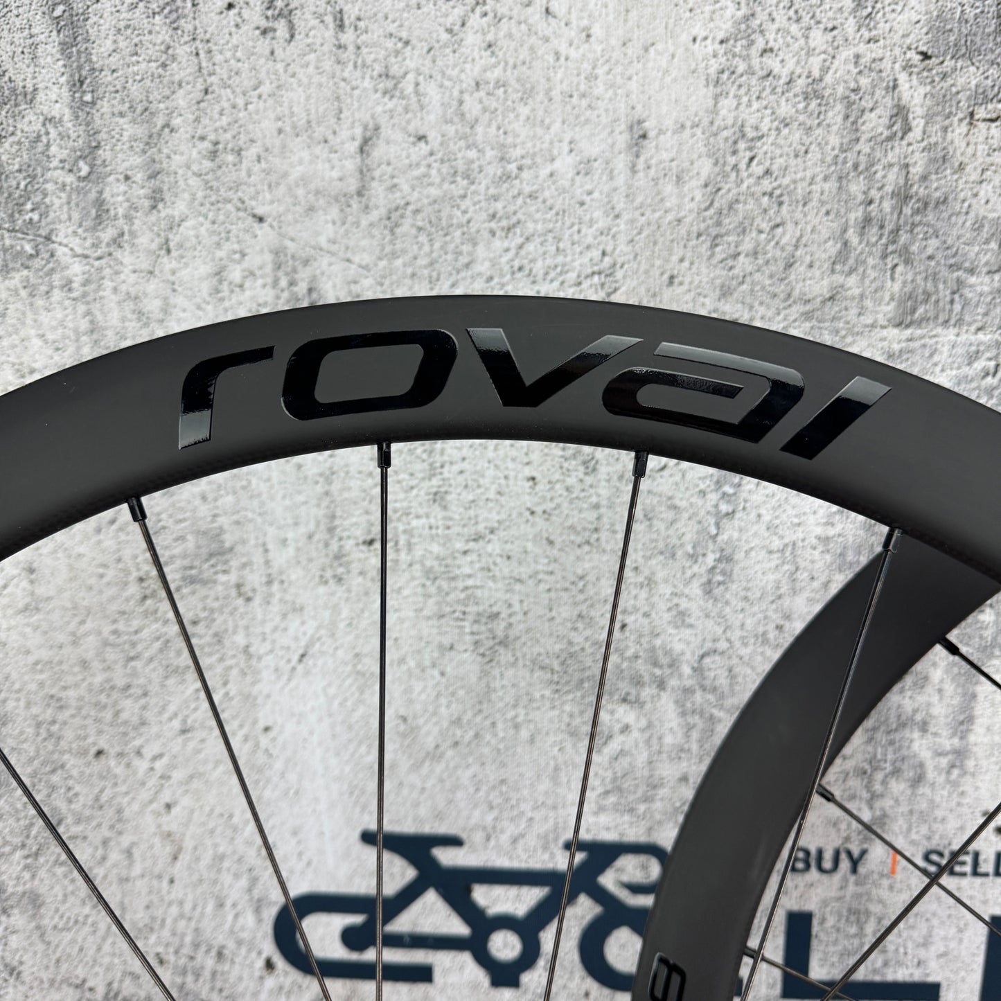 New! Roval Rapide C38 Carbon Tubeless Disc Wheelset 700c DT 370 Hubs 1596g
