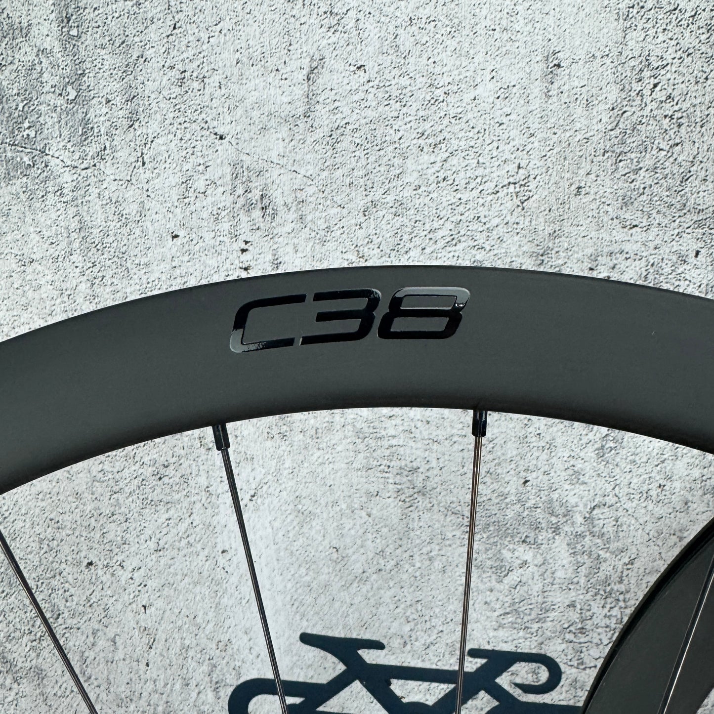 New! Roval Rapide C38 Carbon Tubeless Disc Wheelset 700c DT 370 Hubs 1596g