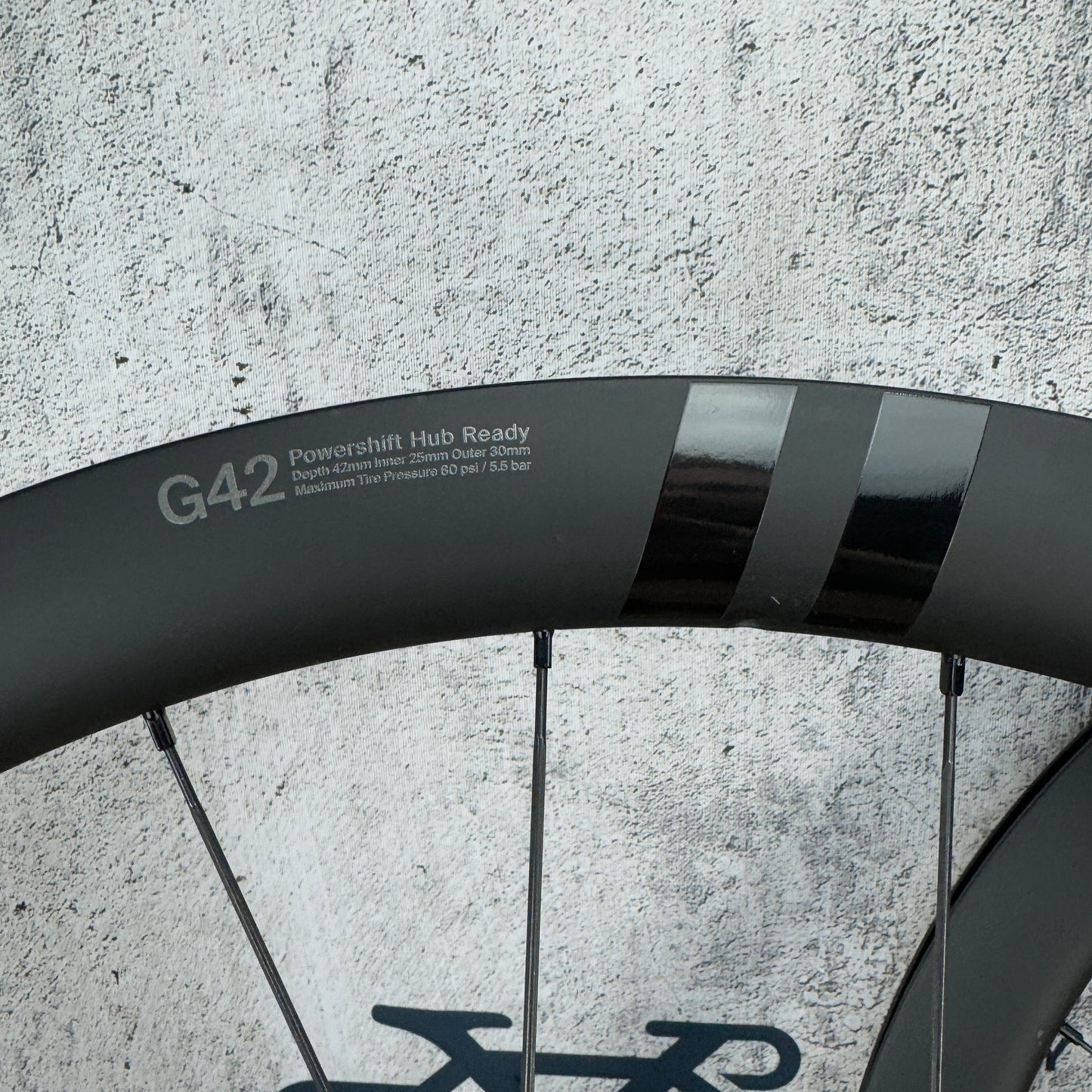 Classified G42 Powershift Carbon Tubeless Disc Wheelset 700c + Hub & Cassette