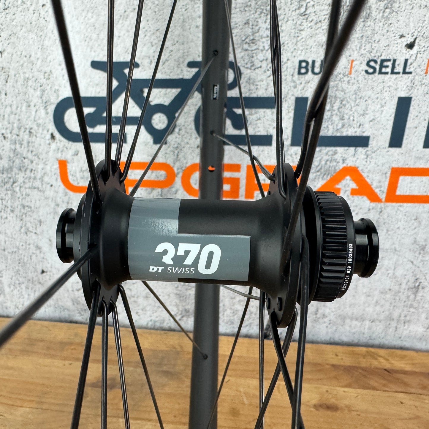 New! Roval Rapide C38 Carbon Tubeless Disc Wheelset 700c DT 370 Hubs 1596g