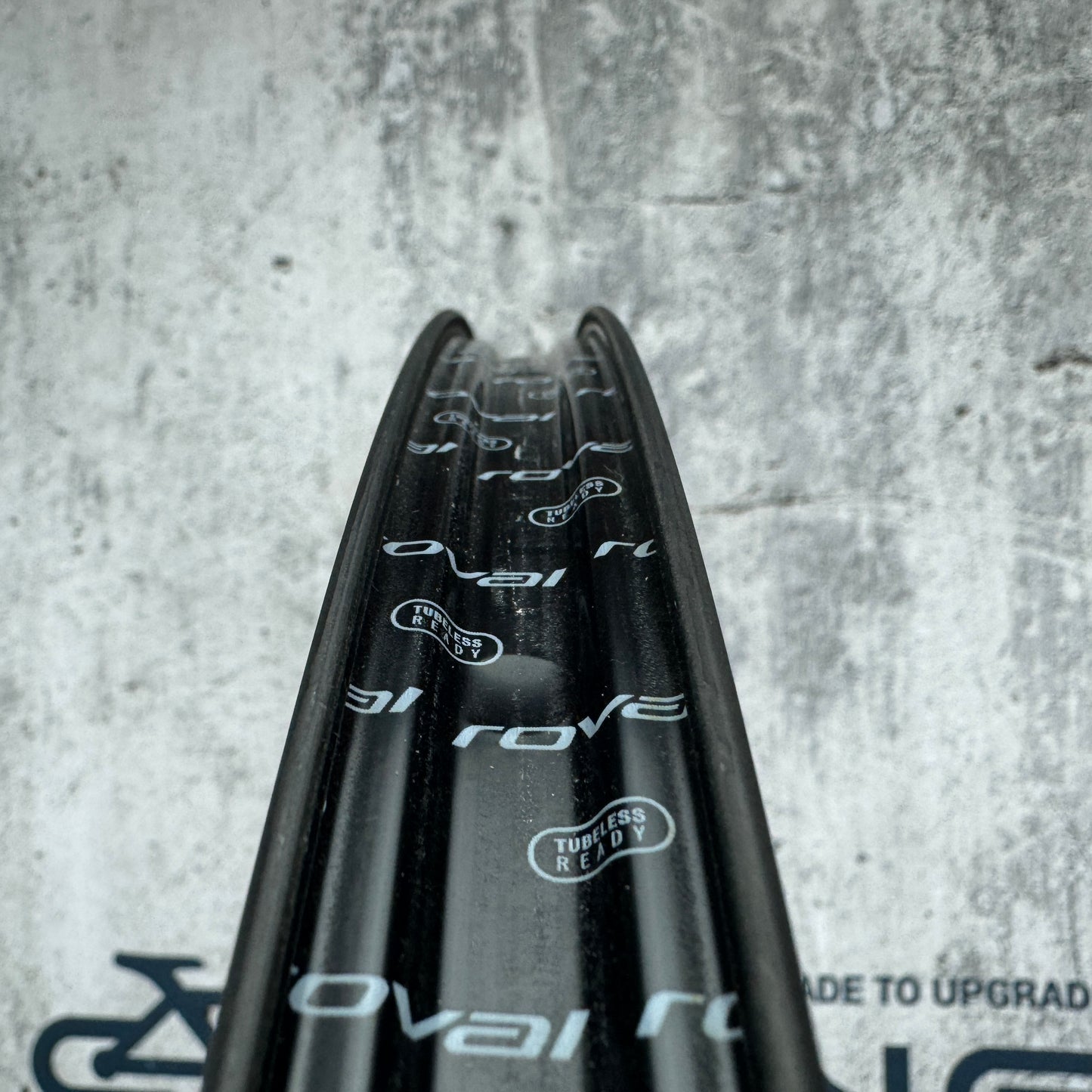 New! Roval Rapide C38 Carbon Tubeless Disc Wheelset 700c DT 370 Hubs 1596g