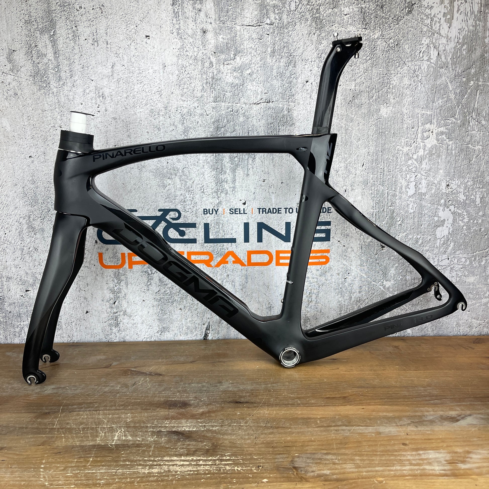 Pinarello Dogma F12 BoB Size 54 (55cm TT) Rim Brake Carbon Frameset 70 –