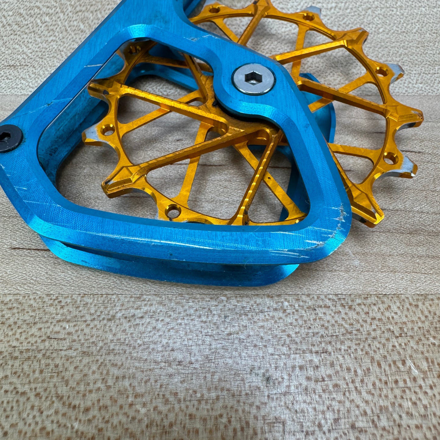 Garbaruk SRAM 11/12-speed Blue/Orange OSPW Derailleur Cage 67g