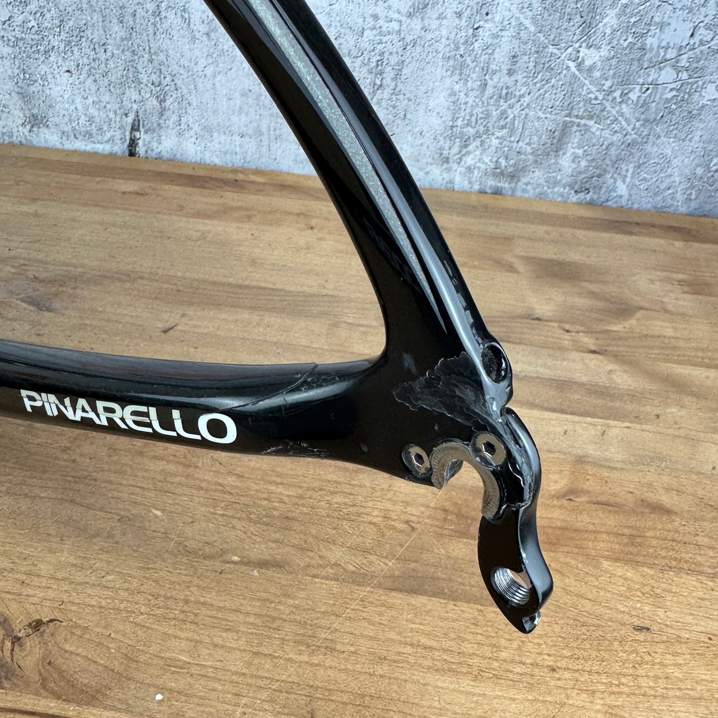 Pinarello Dogma F8 57.5cm Rim Brake Carbon Bike Frameset 700c 1846g