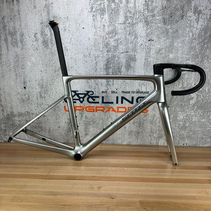 2026 Scott Addict RC Ultimate HMX SL 56cm Carbon Disc Frameset Chrome Silver