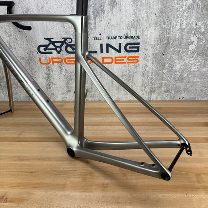 2026 Scott Addict RC Ultimate HMX SL 56cm Carbon Disc Frameset Chrome Silver