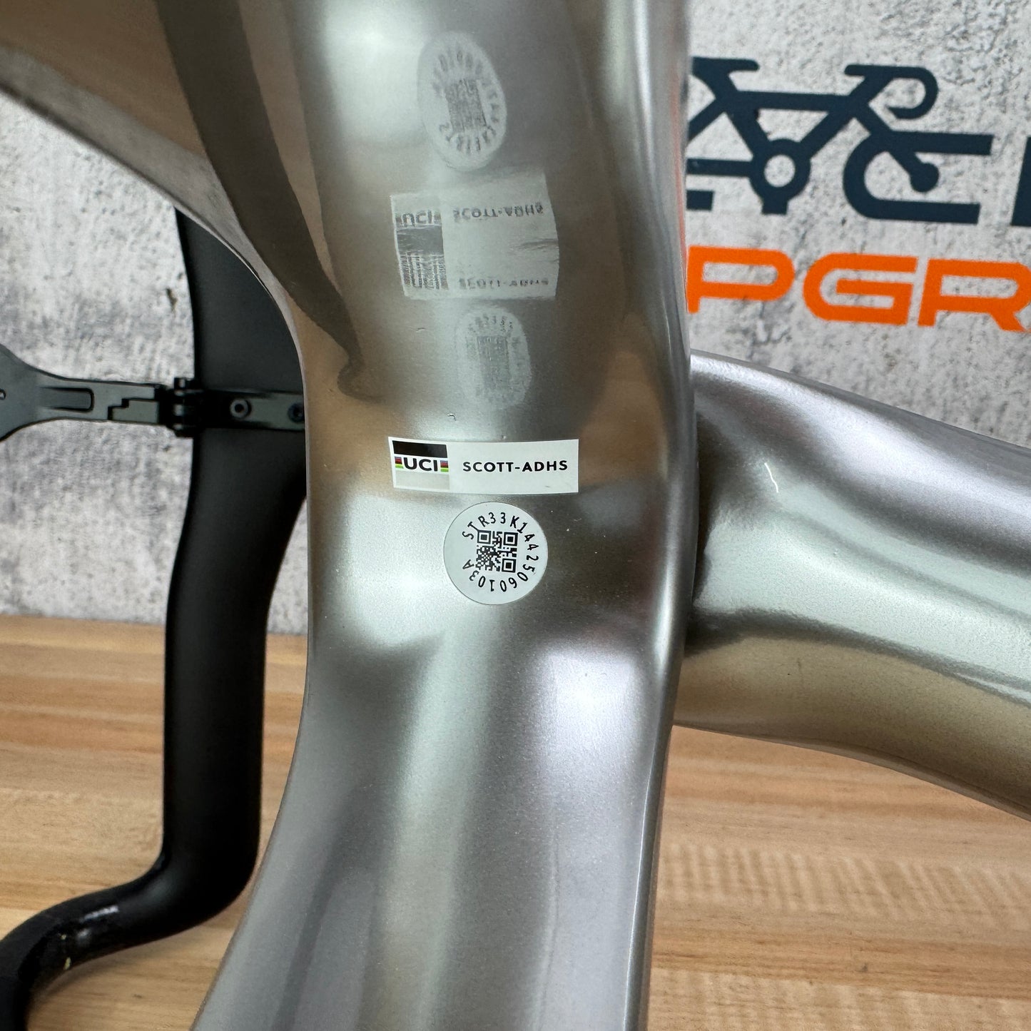 2026 Scott Addict RC Ultimate HMX SL 56cm Carbon Disc Frameset Chrome Silver