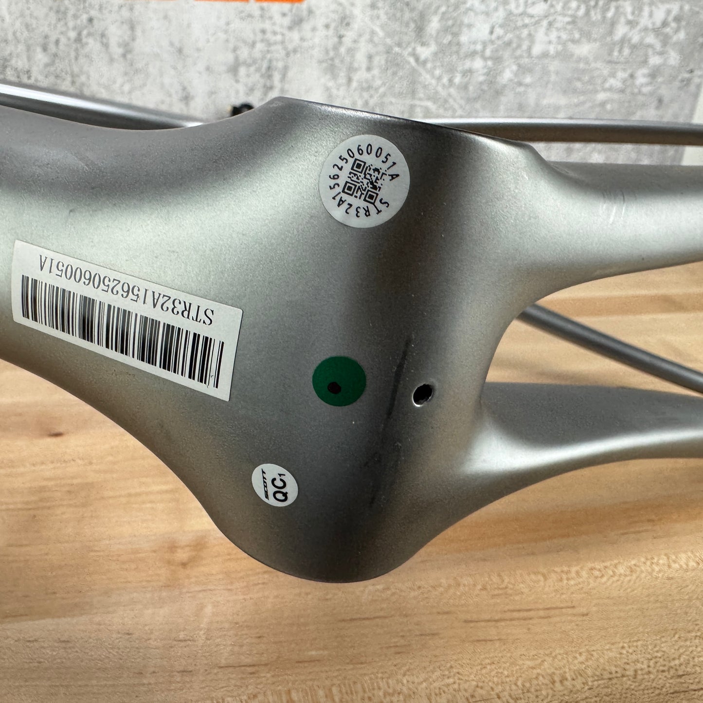 2026 Scott Addict RC Ultimate HMX SL 56cm Carbon Disc Frameset Chrome Silver