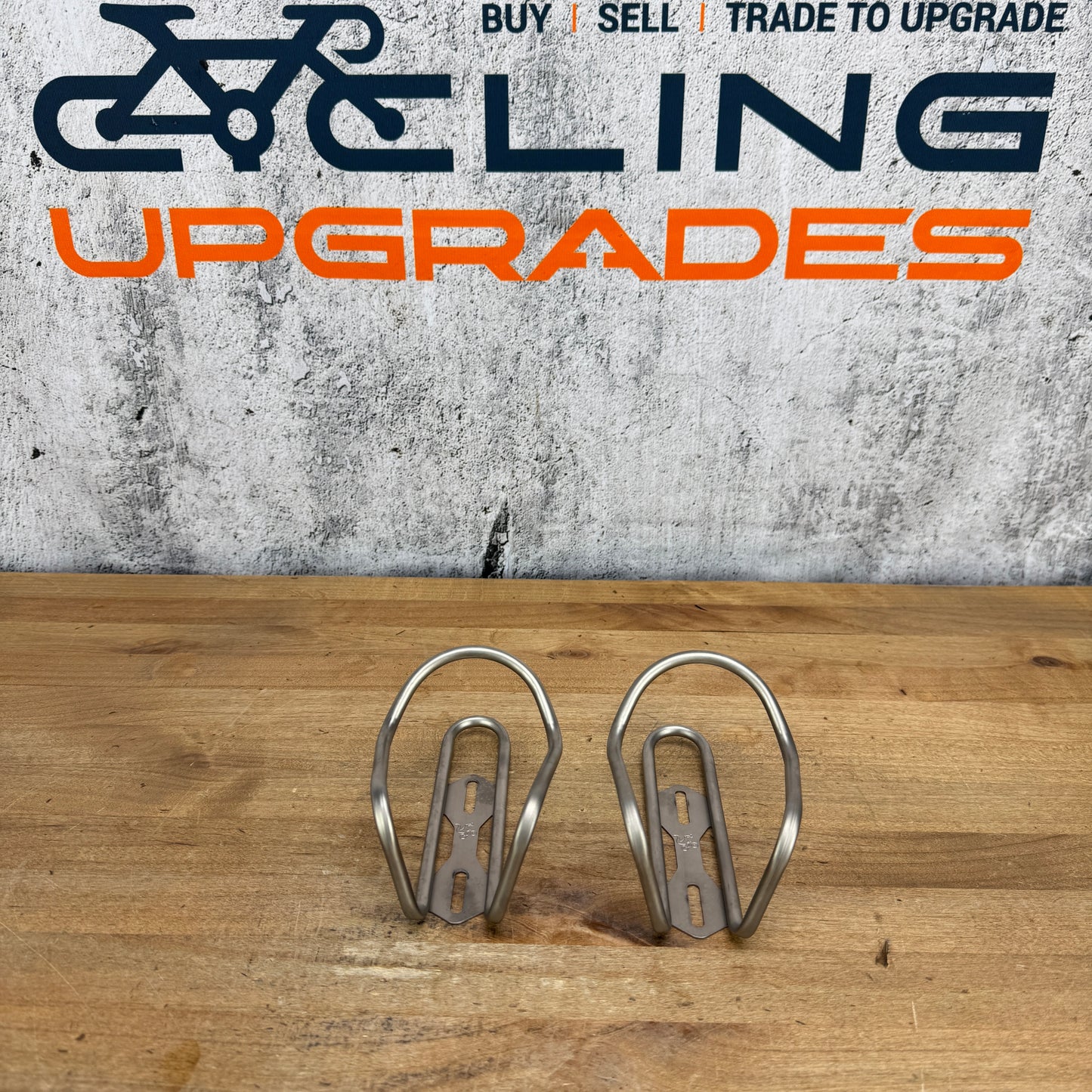 Pair Moots Titanium Bike Water Bottle Cages 64g