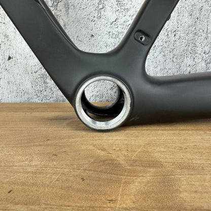 New! Trek Madone SLR Gen 8 Small 900 OCLV Carbon Disc Frameset 700c 1290g