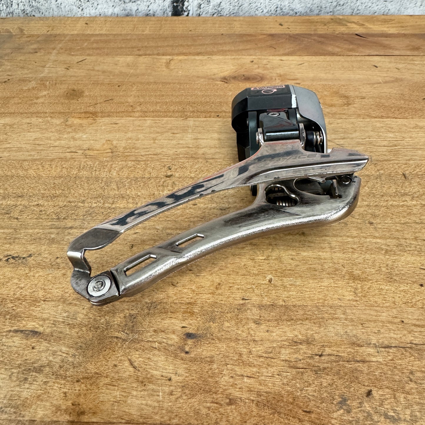 Shimano Dura-Ace FD-9070 Di2 Electronic Braze-On 11-Speed Bike Front Derailleur