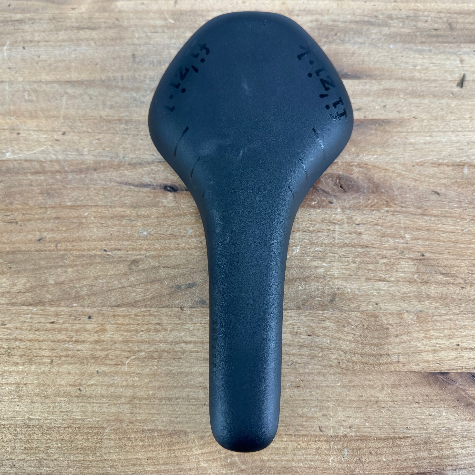 Fizik Antares R7 7x7mm Steel Rails 140mm Bike Saddle 226g –
