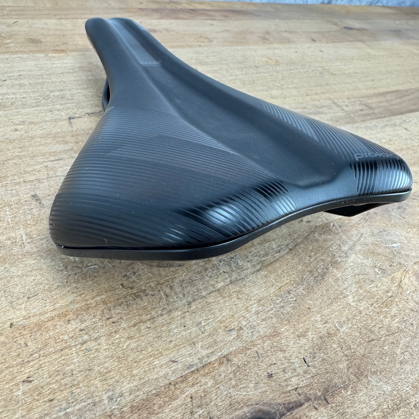 Light Use! Prologo Akero AGX 145mm 7x7mm Steel Rails Black Bike Saddle 278g