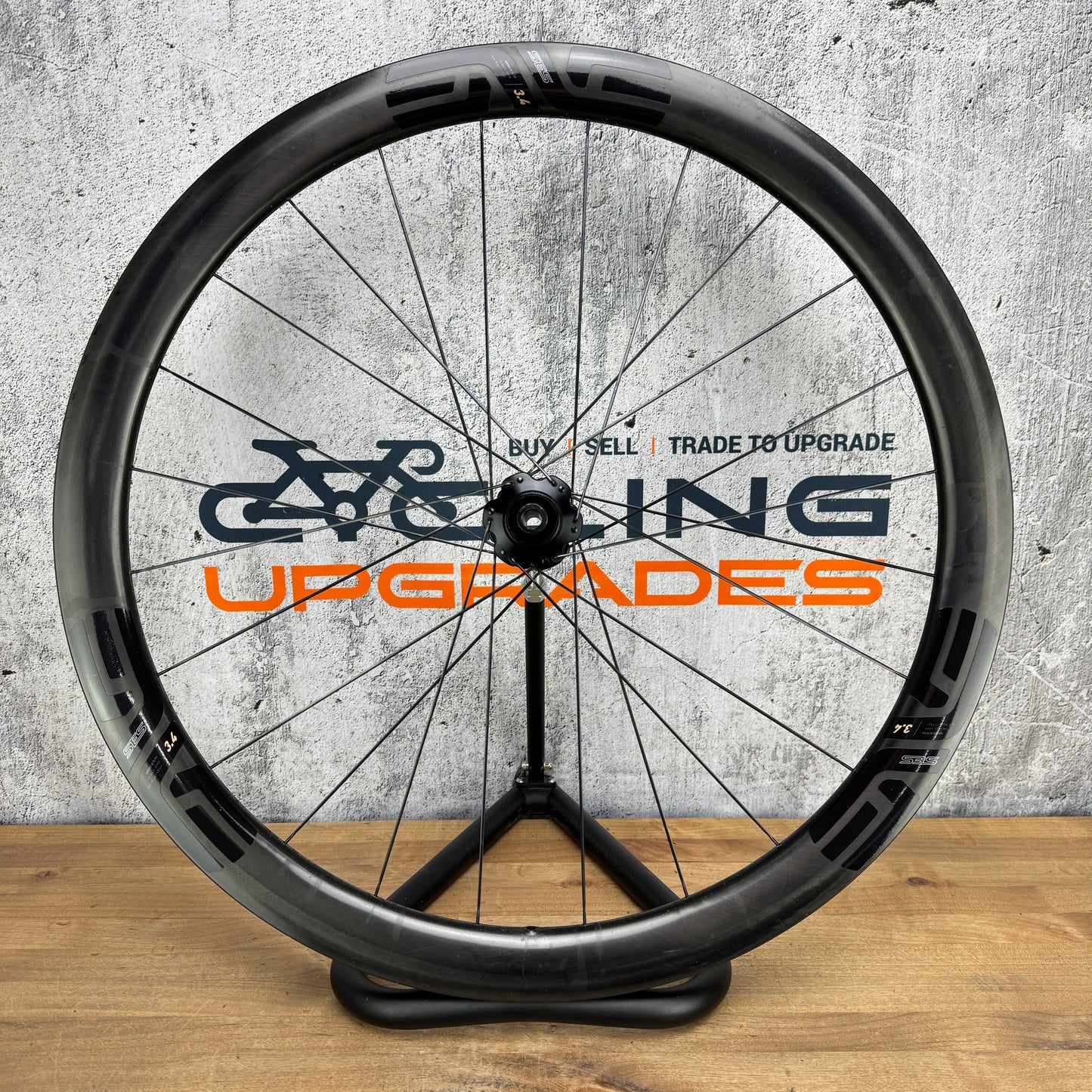 Enve SES 3.4 Carbon Tubeless Hookless Disc Brake Bike Wheelset 700c 1441g