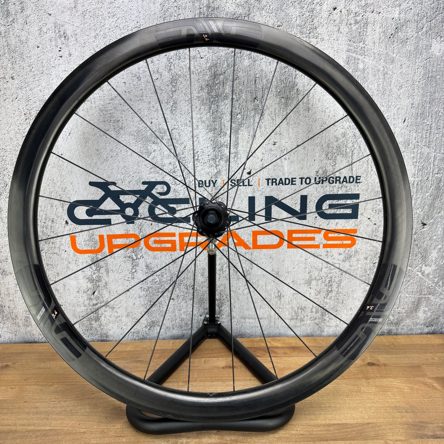 Enve SES 3.4 Carbon Tubeless Hookless Disc Brake Bike Wheelset 700c 1441g
