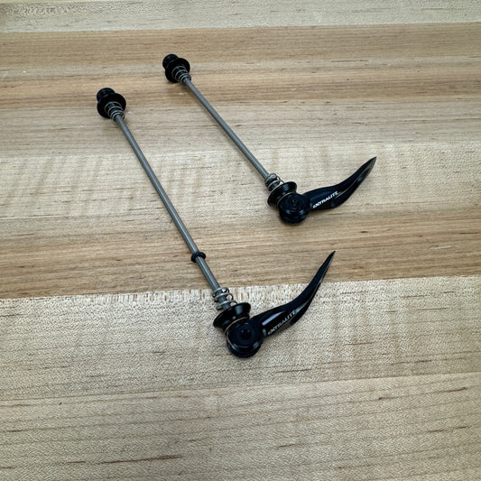 New! Extralite Aliens 4 100mm/135mm Quick Release Skewers MSRP $138